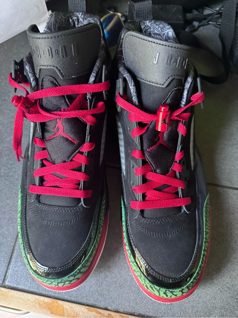 Jordan Men’s Black, Red & Green Retro Basketball Sneakers